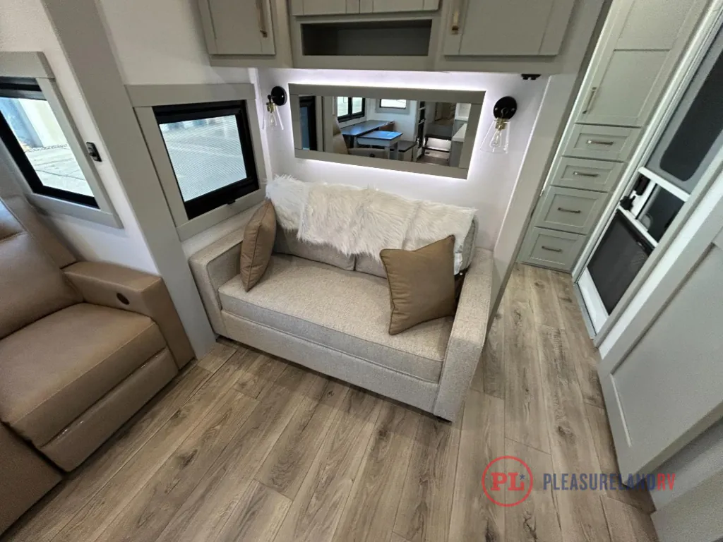 2026 Brinkley Model Z 3515, Photos photo 16