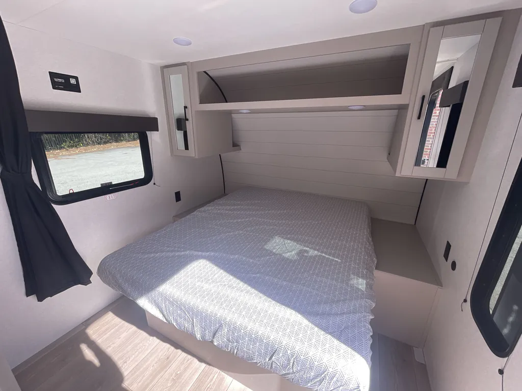 2027 Jayco Jay Flight 175FQ, Photos photo 16