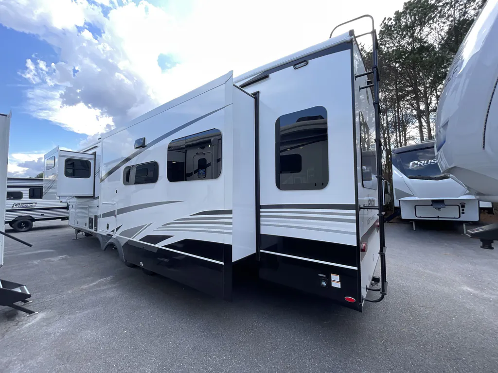 2026 Jayco North Point 387FBTS, Photos photo 38