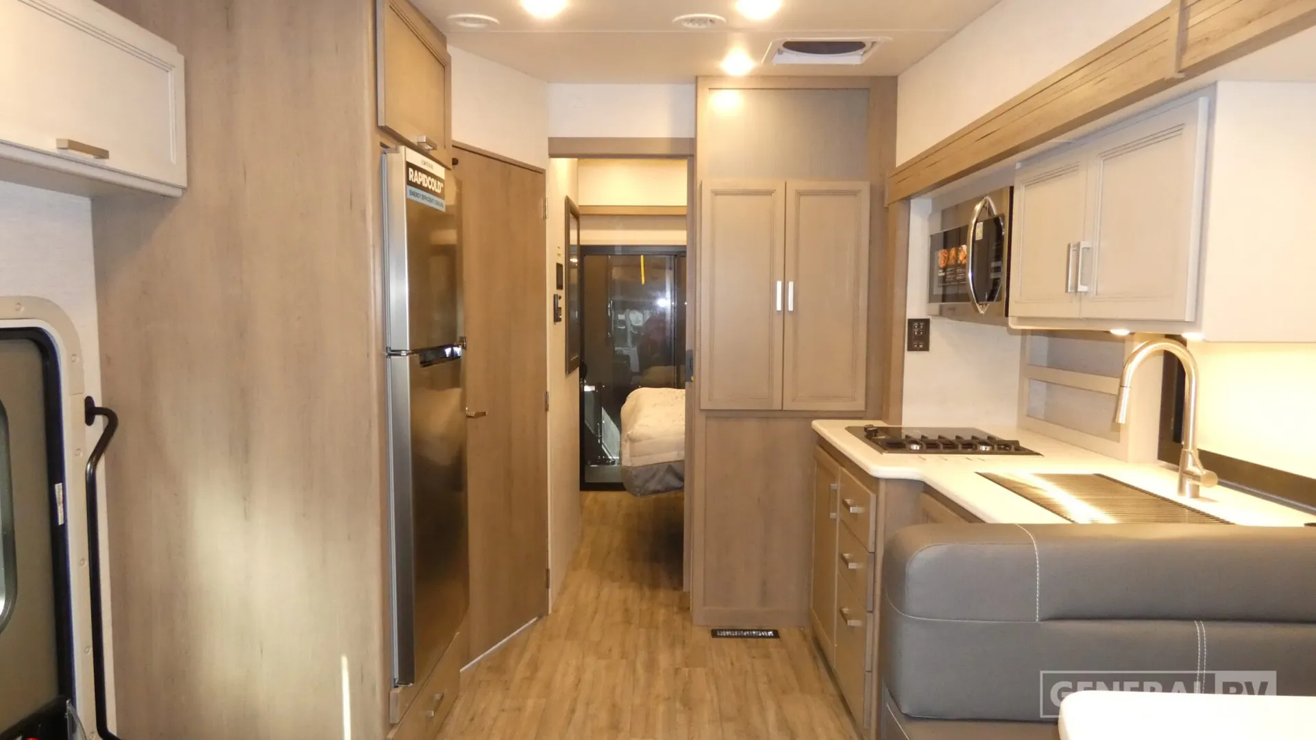2026 Thor Motor Coach Outlaw Wild West Edition 38K - Photo 3