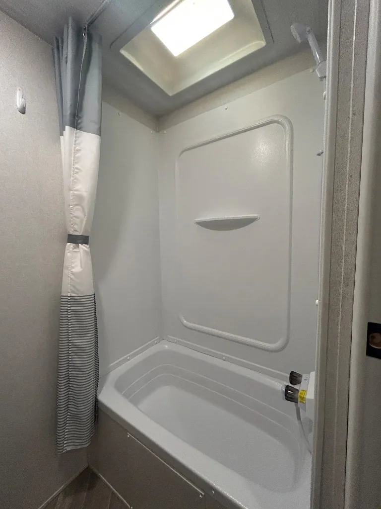 2021 Forest River EVO T2250, Photos photo 21