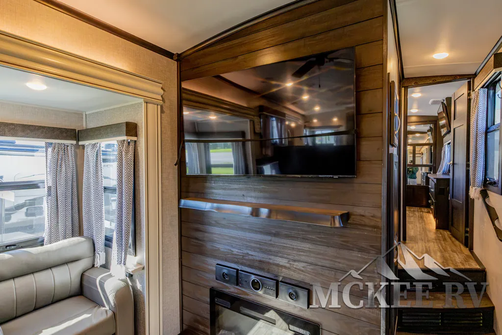 2023 Jayco North Point 380RKGS, Photos photo 10