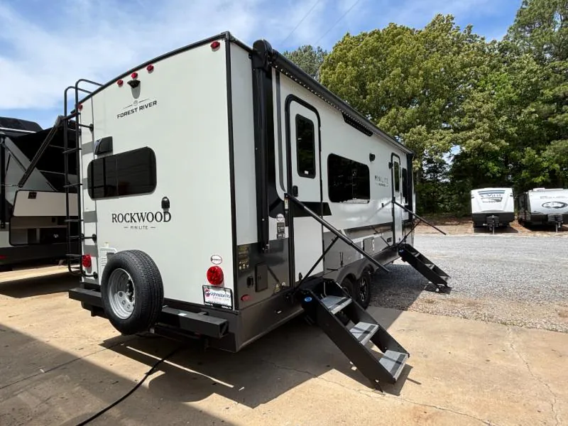 2026 Forest River Rockwood Mini Lite 2515S — Photo 5