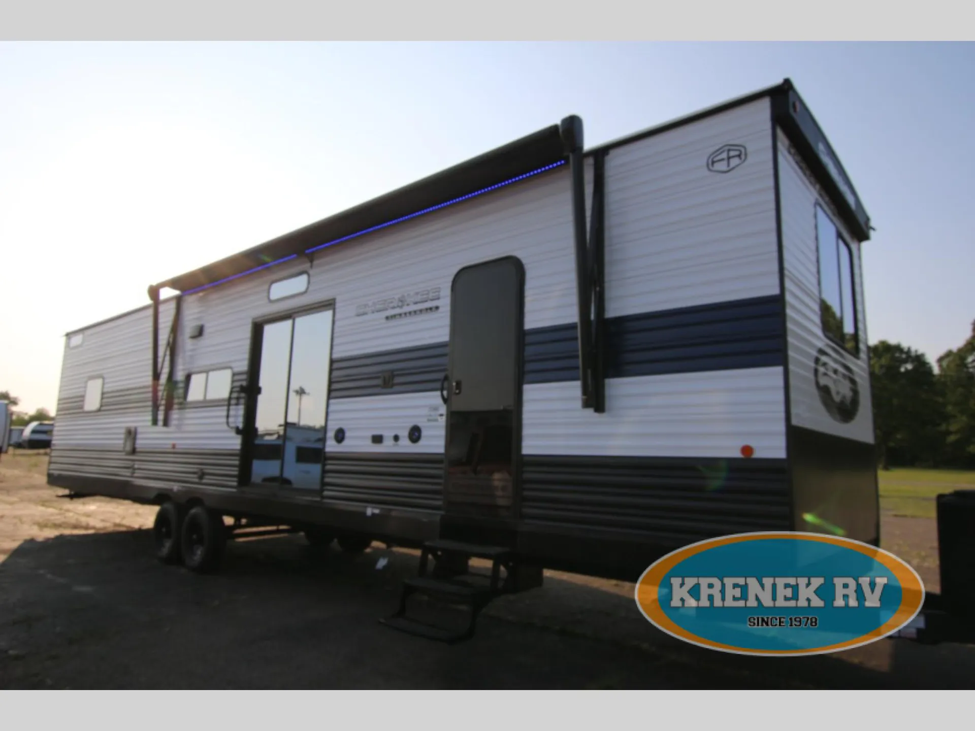 2026 Forest River Cherokee Timberwolf 39HBA - Photo 2