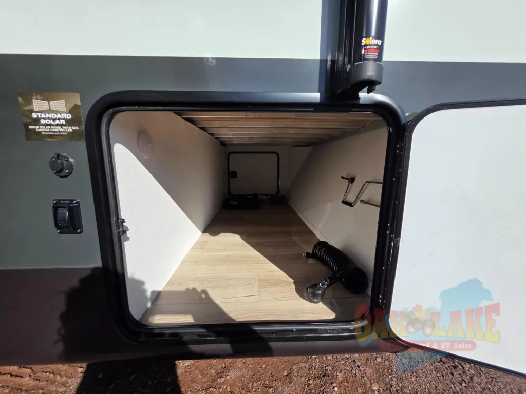 2027 Forest River Rockwood Mini Lite 2524FBT, Photos photo 8