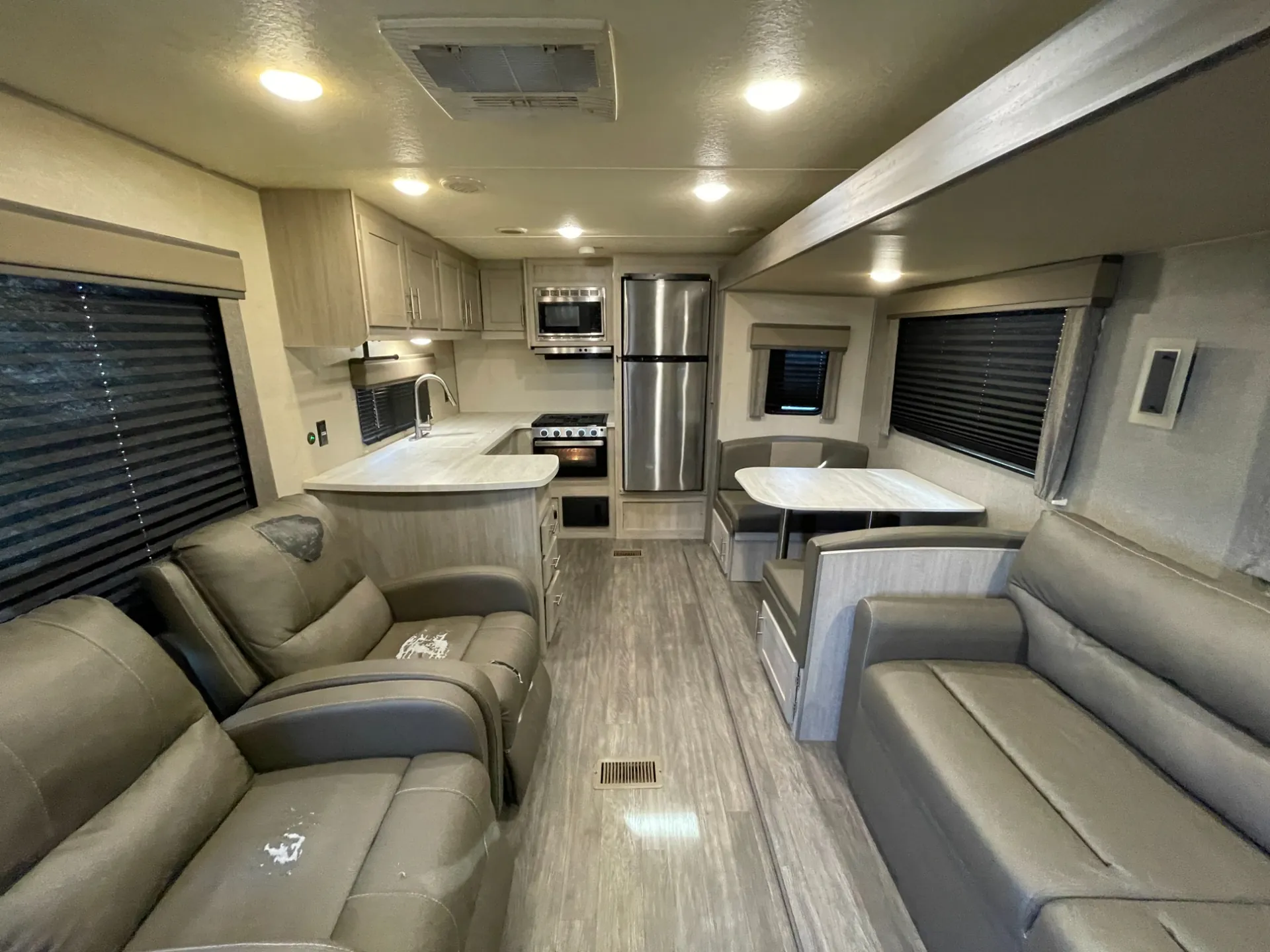 2023 Forest River Aurora Sky 310KDS - Photo 2