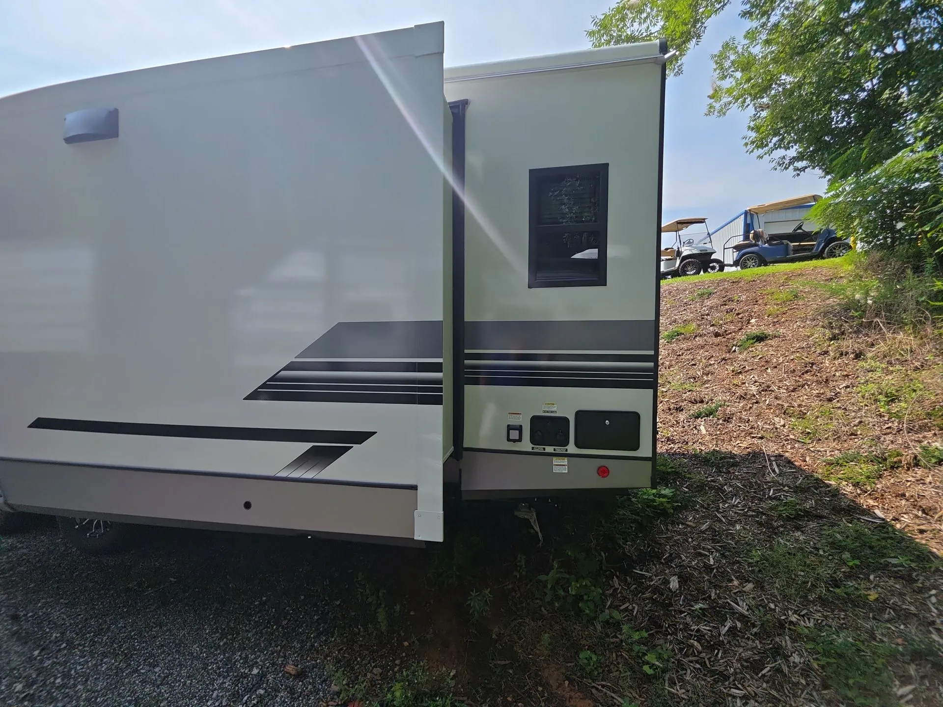 2027 Forest River Wildwood Heritage Glen 308RL — Photo 6