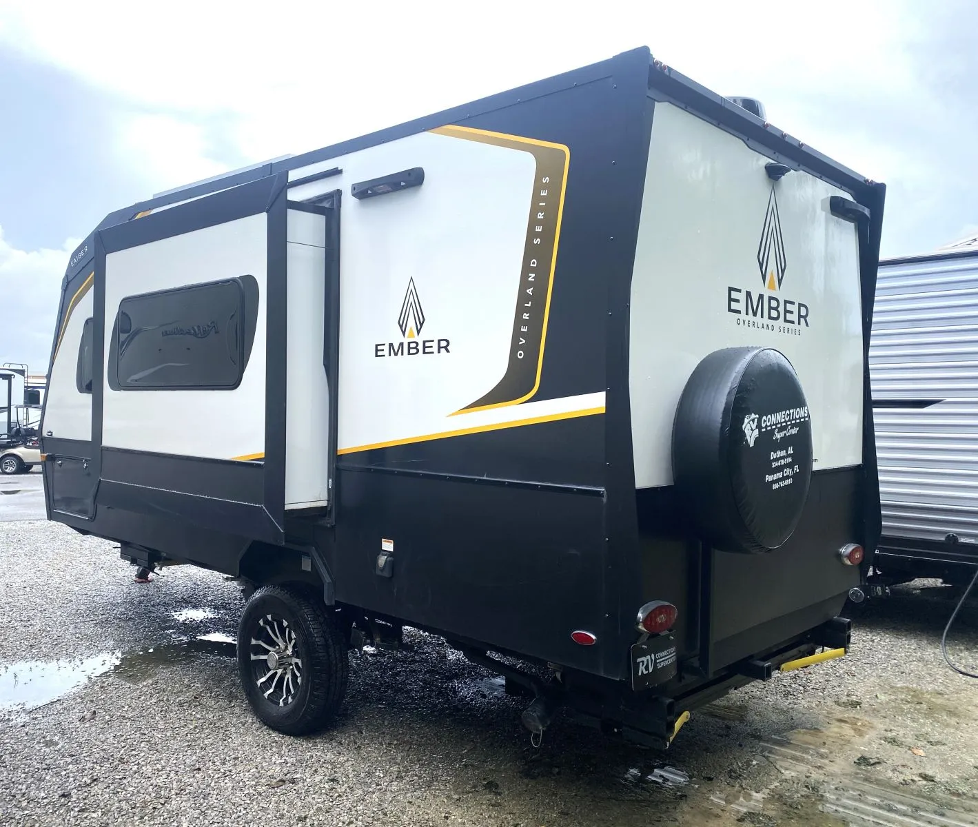 2023 Ember RV Overland 171FB - Photo 3