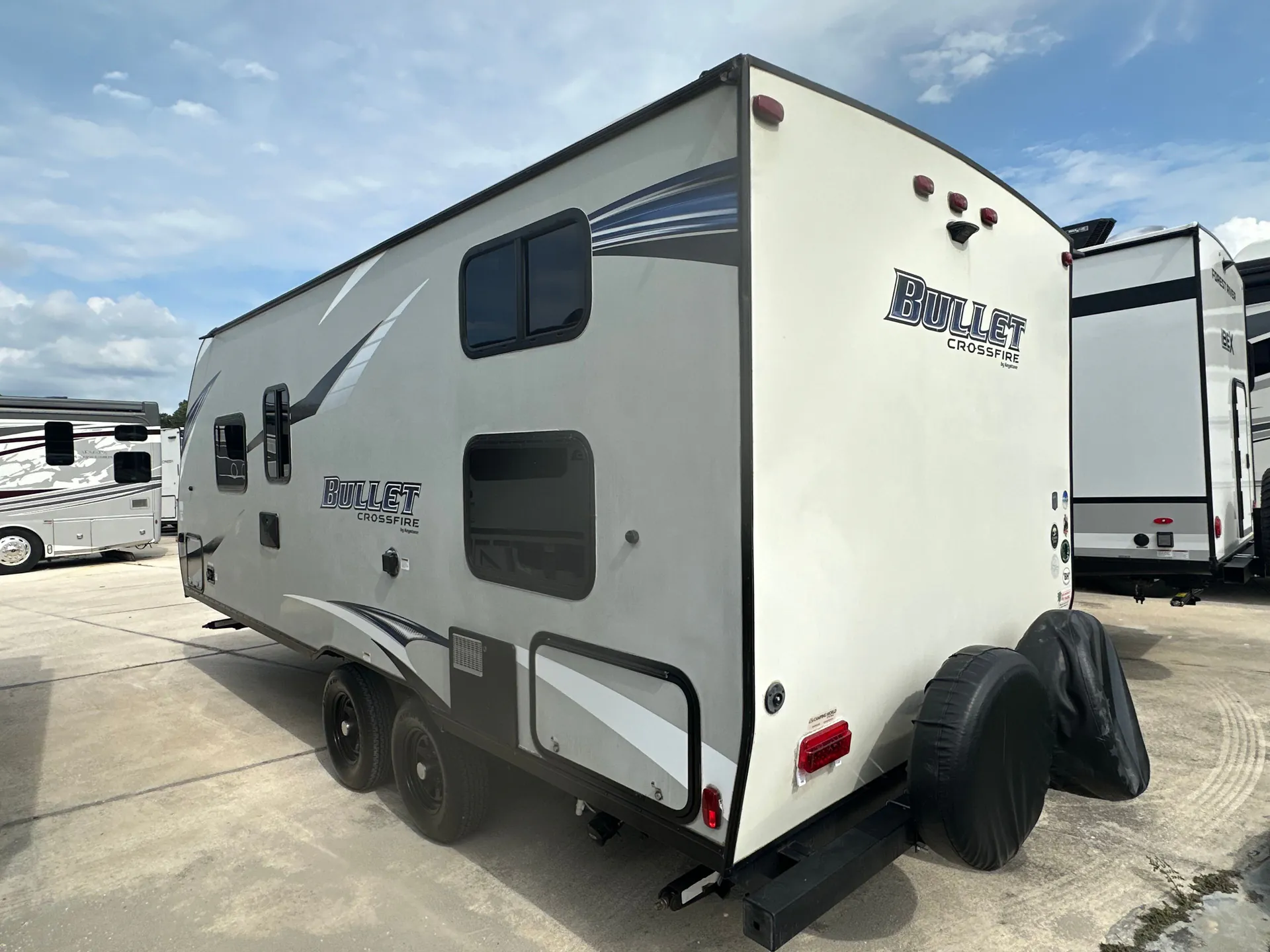 2018 Keystone Bullet Crossfire 2070BH - Photo 4