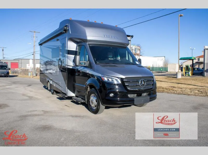 2025 Tiffin Wayfarer 25 XRW - Photo 2