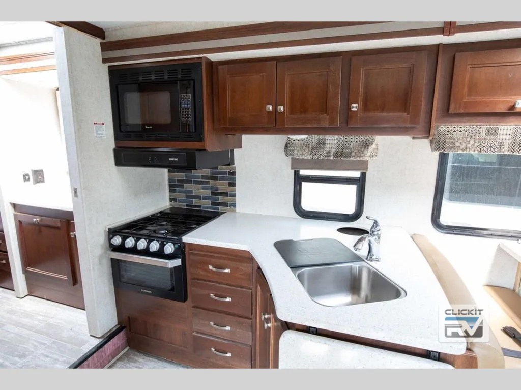 2027 Forest River Forester 3151S, Photos photo 6