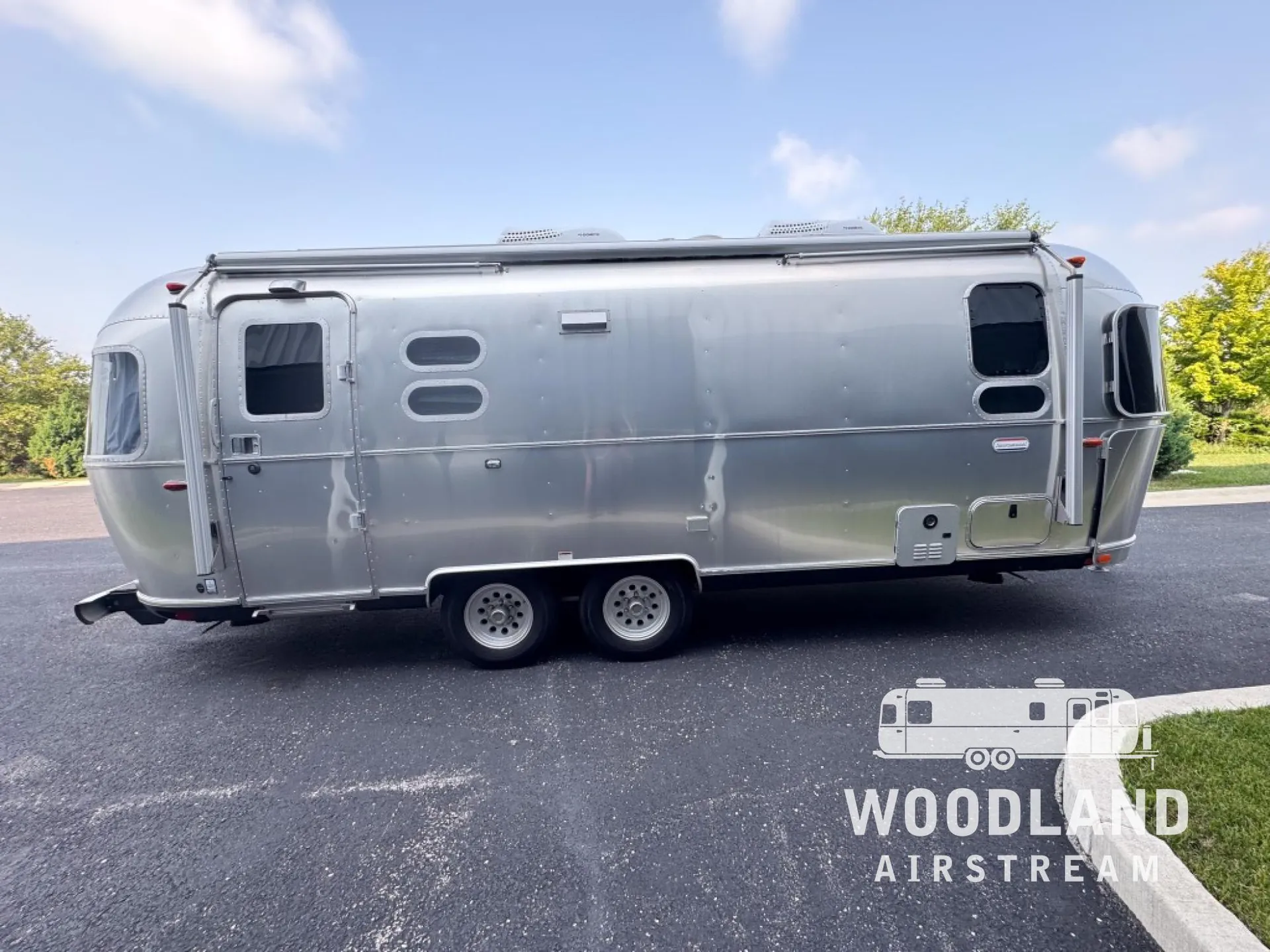 2022 Airstream International 25FB Twin - Photo 4