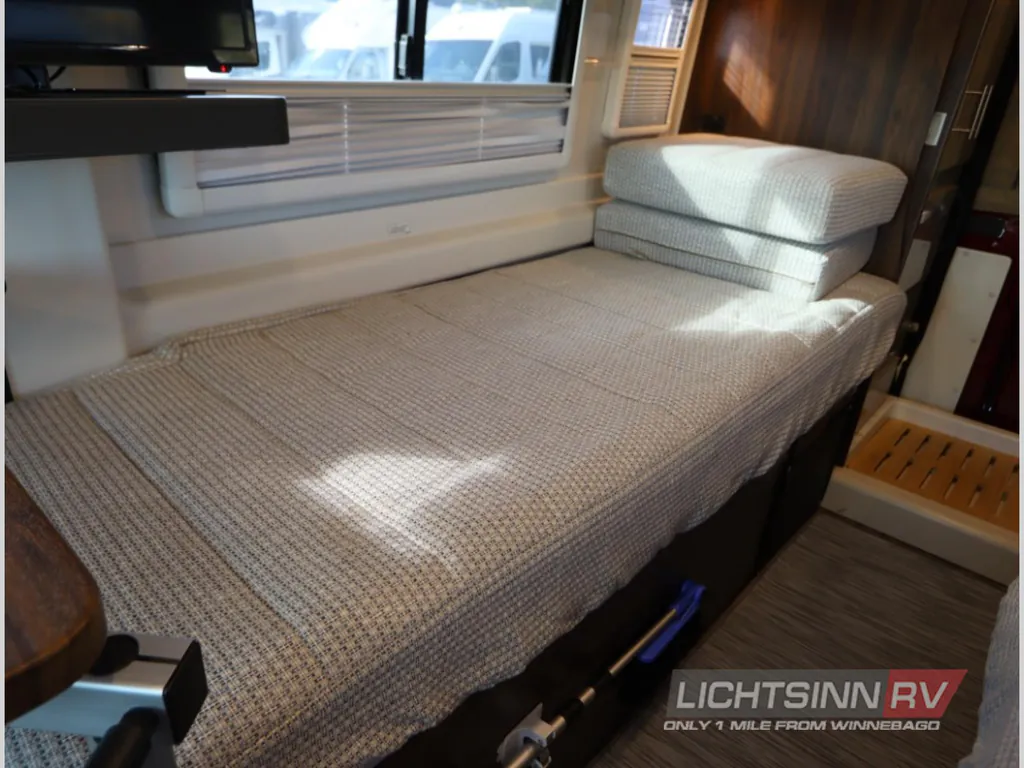 2022 Winnebago Travato 59KL, Photos photo 38