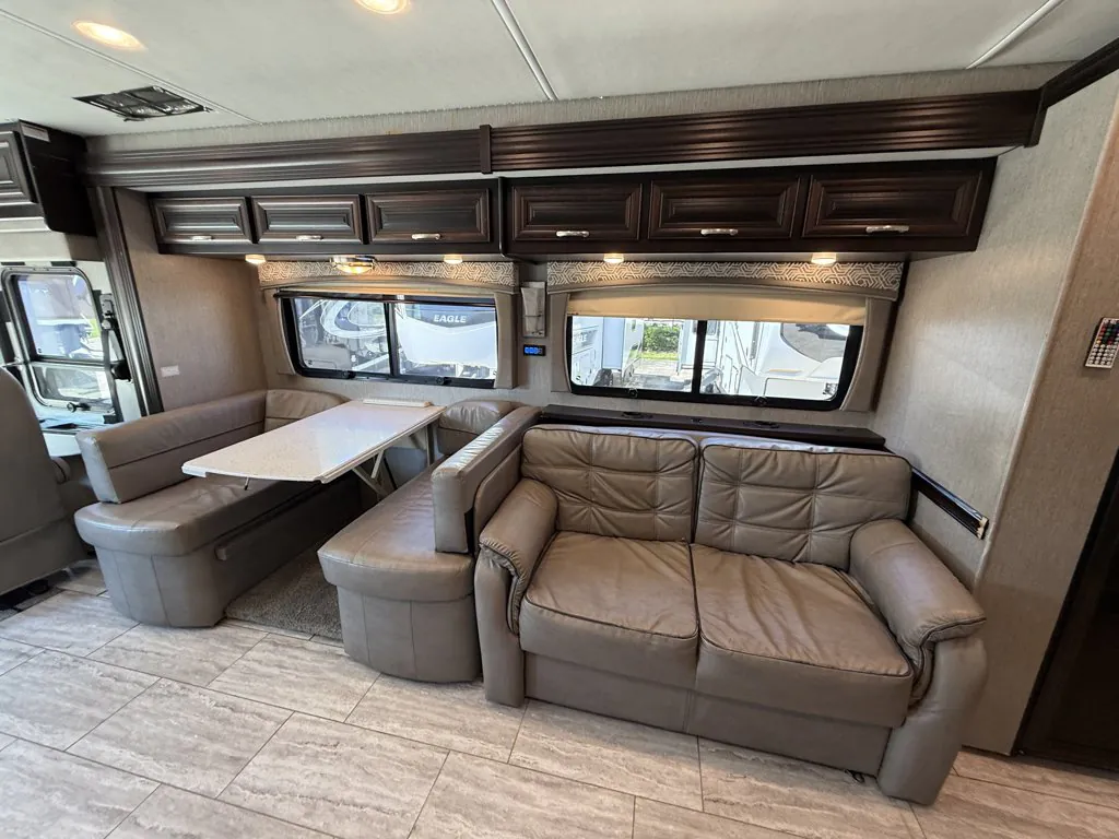 2018 Forest River Berkshire 38A, Photos photo 34
