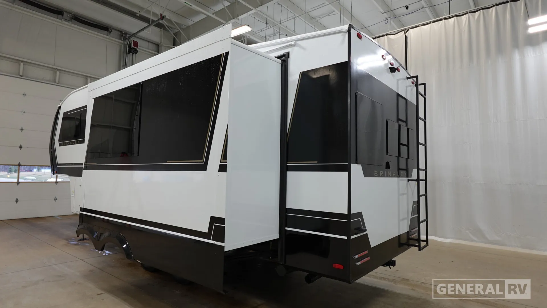 2026 Brinkley Model Z 2680 - Photo 4
