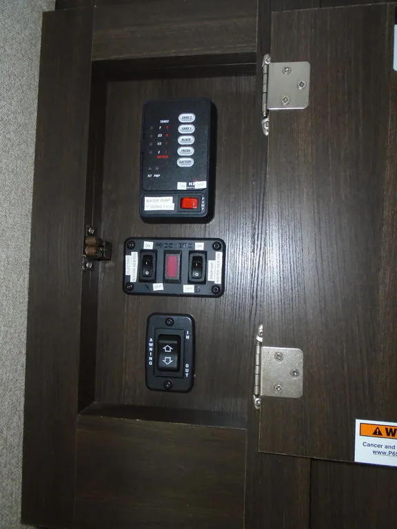 2019 Keystone Springdale 220BHWE, Photos photo 13