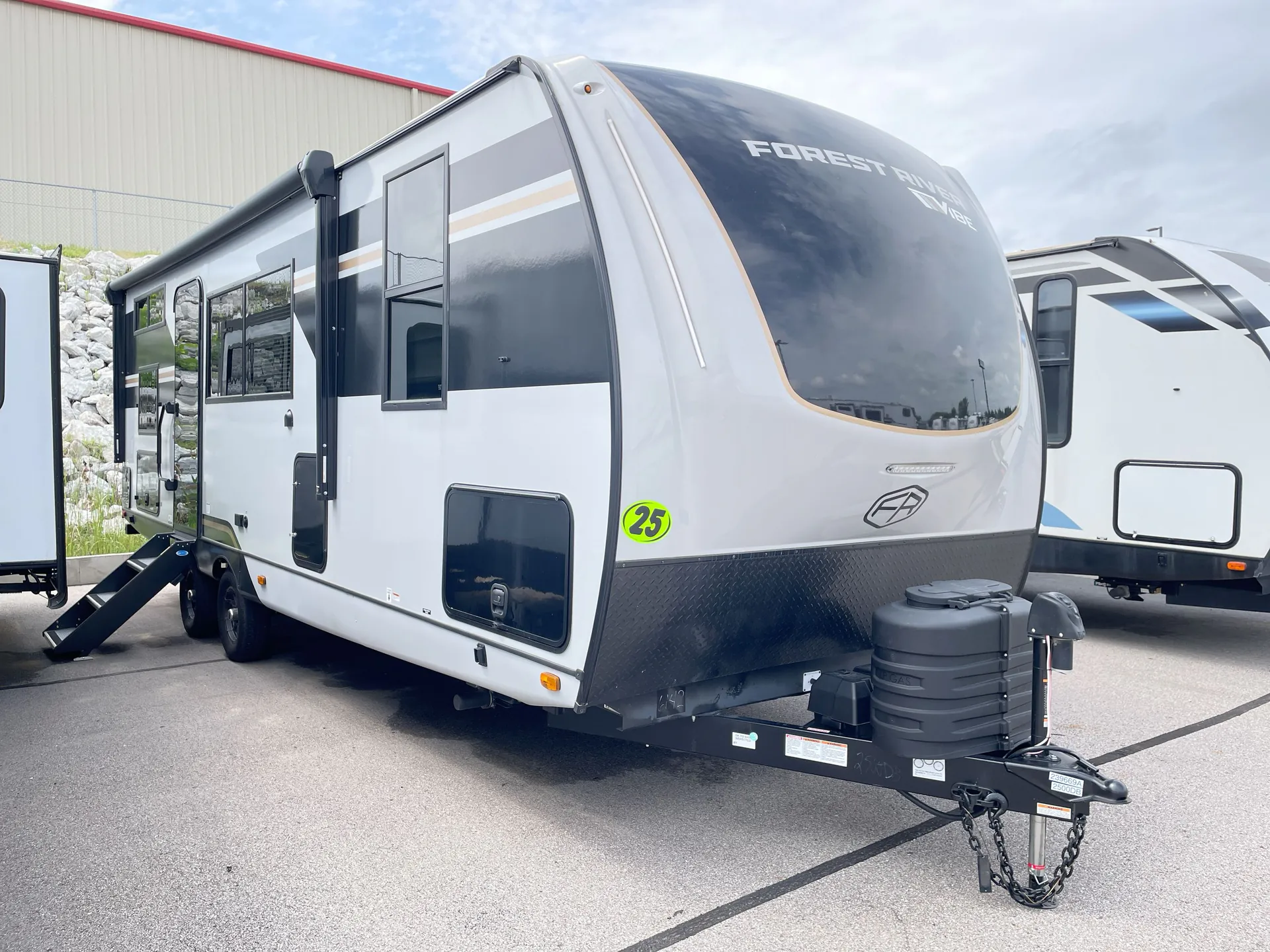 2025 Forest River Vibe 2500DB - Photo 2