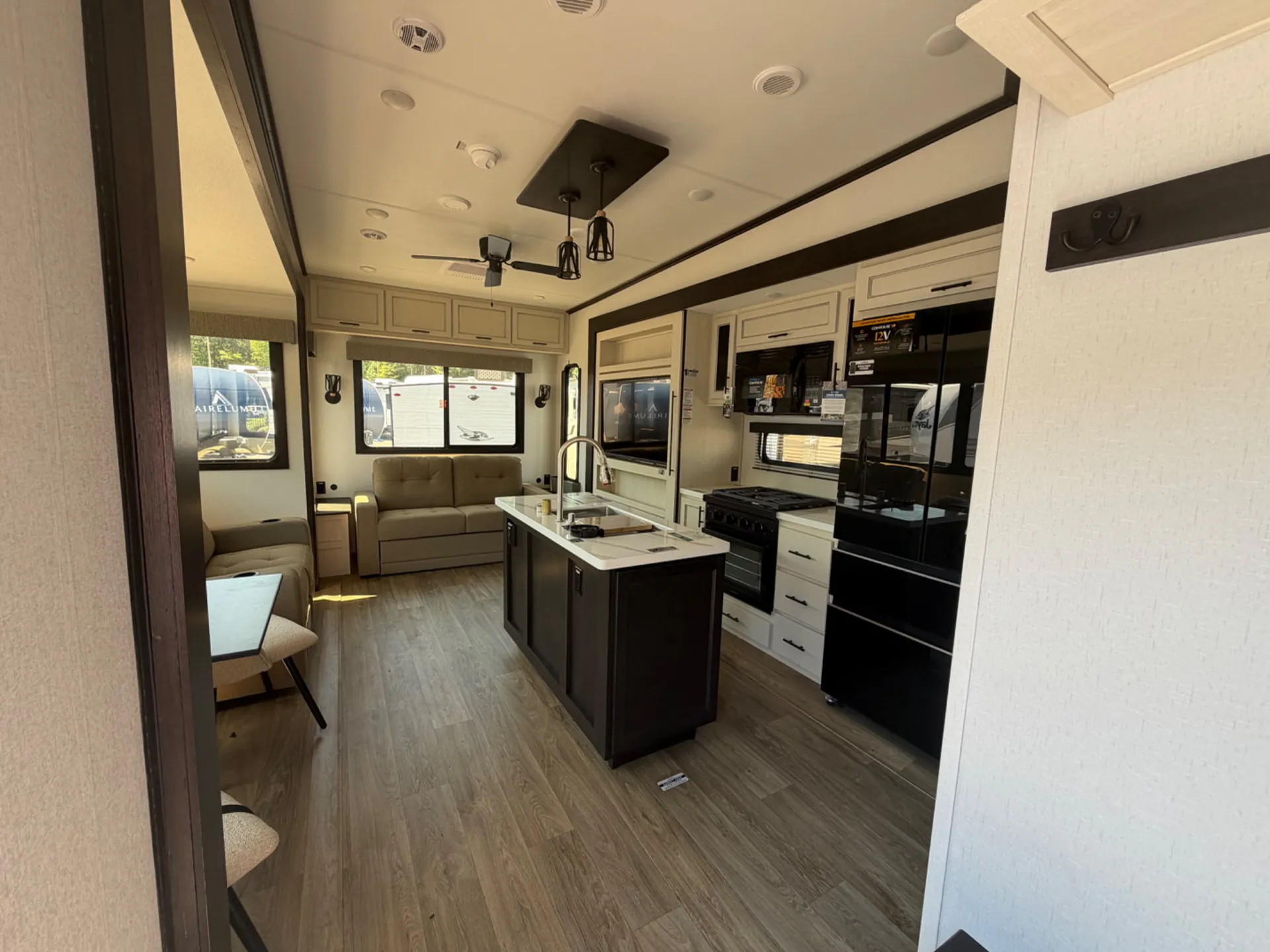 2027 Forest River Sabre 36FLX — Photo 7