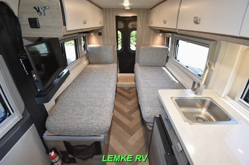 2021 Jayco Jay Feather 16RK, Photos photo 18