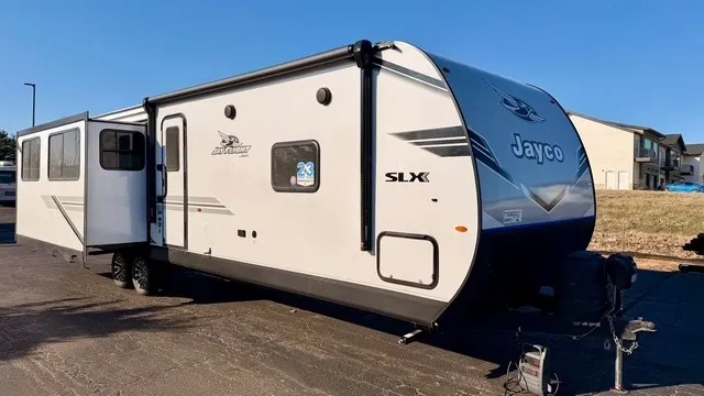 2026 Jayco Jay Flight SLX 334RTS - Photo 2