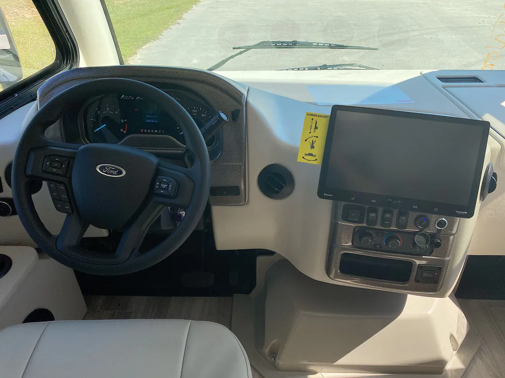2026 Thor Motor Coach Axis 26.2, Photos photo 5