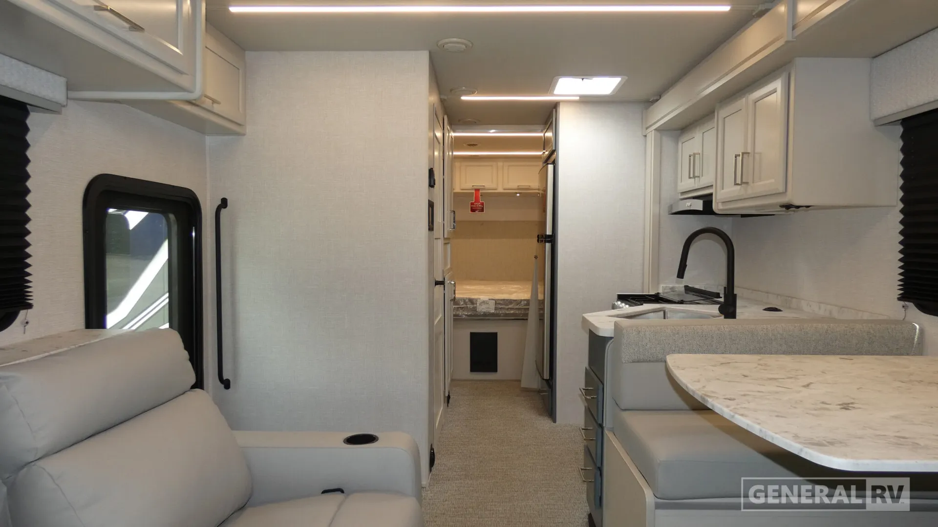 2026 Fleetwood Altitude 29F - Photo 3