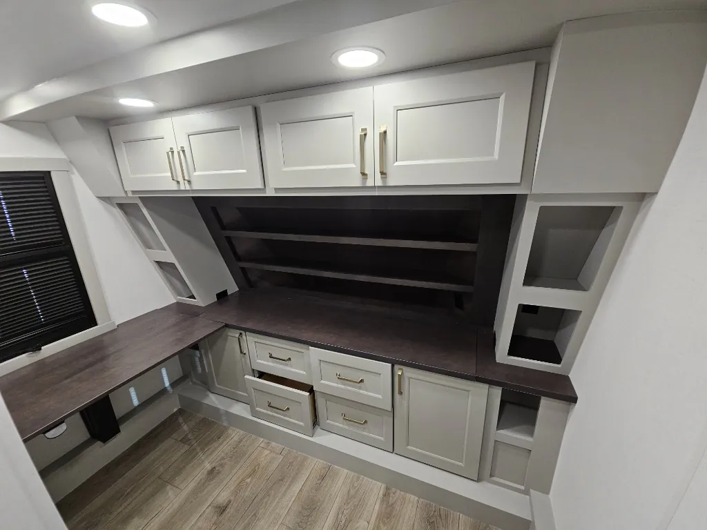 2026 Brinkley Model G 4150, Photos photo 54