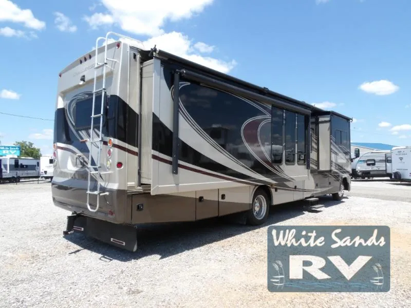 2014 Thor Motor Coach Challenger 37KT - Photo 3