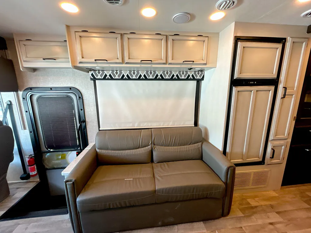 2022 Entegra Coach Vision 27A, Photos photo 19