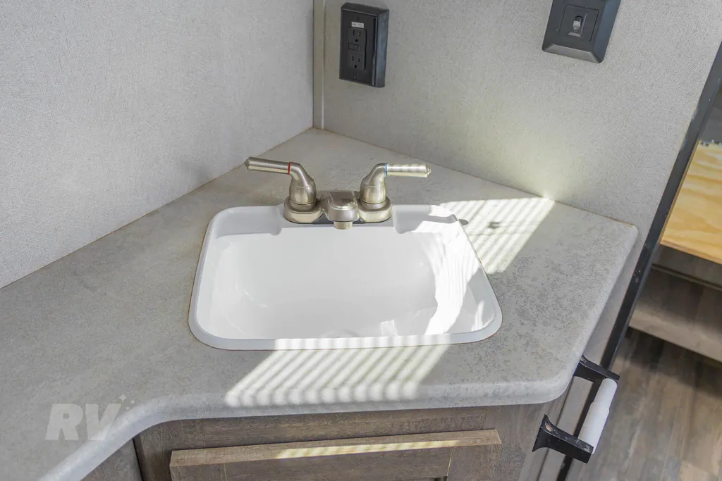 2020 Forest River Vibe 28BH, Photos photo 23