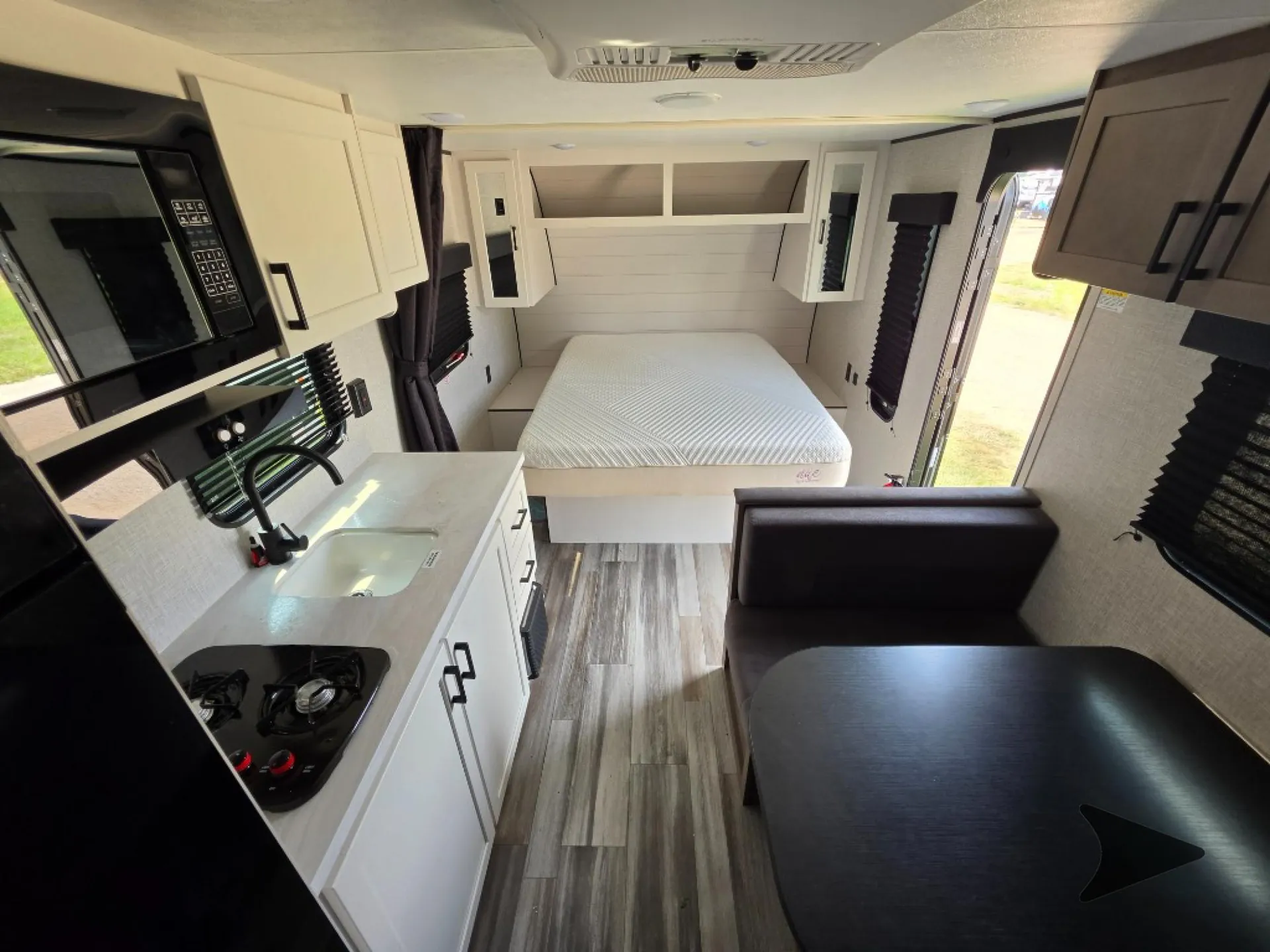 2025 Jayco Jay Flight SLX 175FQ - Photo 3