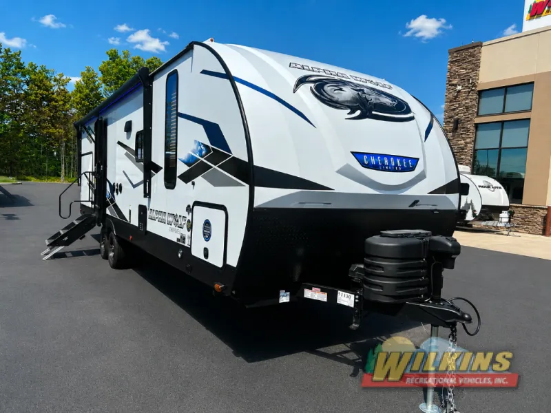 2024 Forest River Cherokee Alpha Wolf 26RB-L - Photo 2