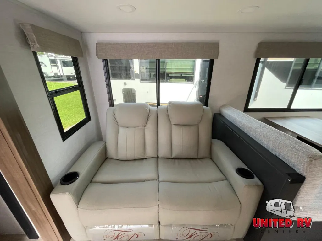 2027 Forest River Vibe 2900KB, Photos photo 14