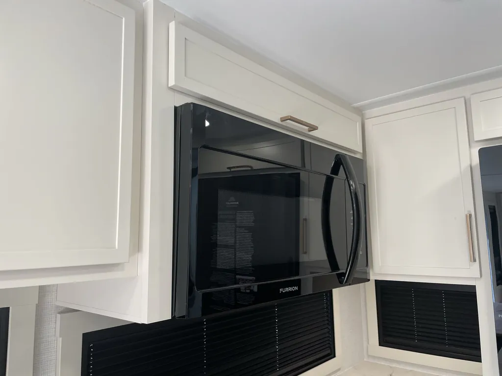 2026 Brinkley Model Ix 20X, Photos photo 17