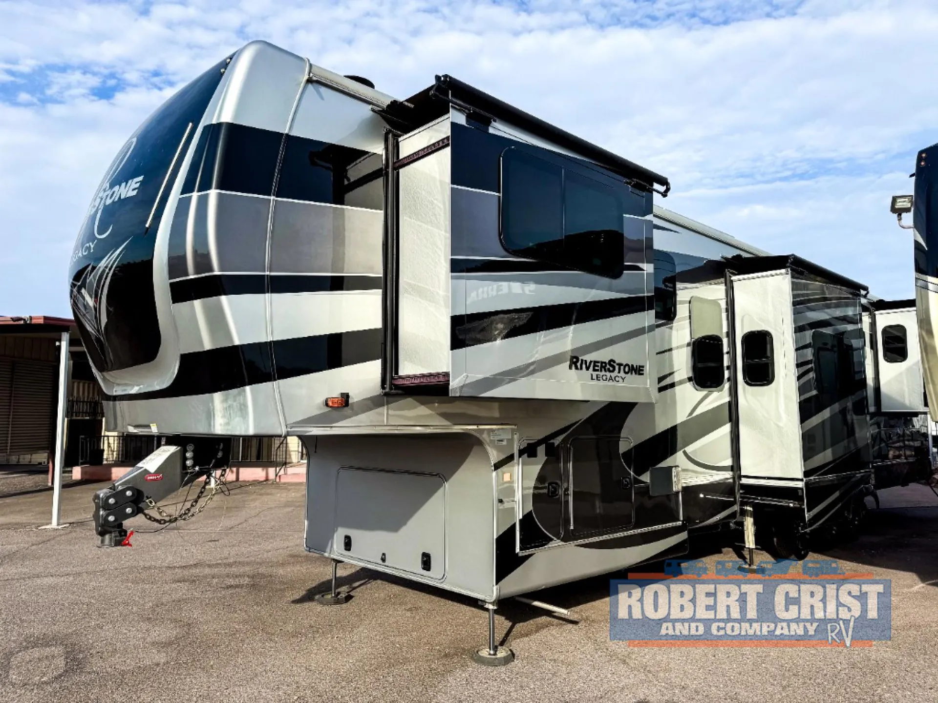 2024 Forest River RiverStone 421FK - Photo 4