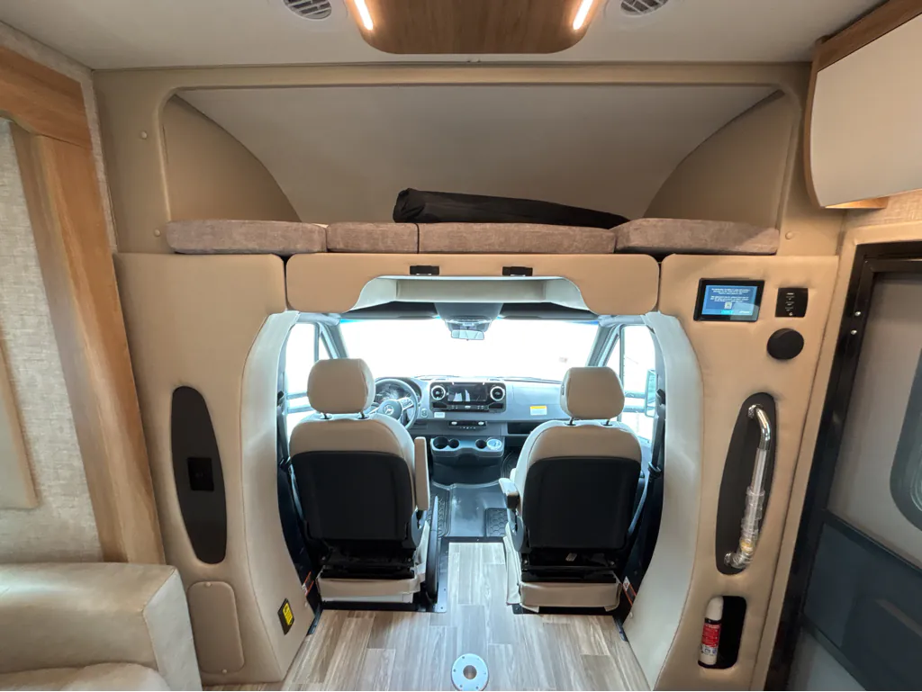 2026 Tiffin Wayfarer 25 XPW, Photos photo 22