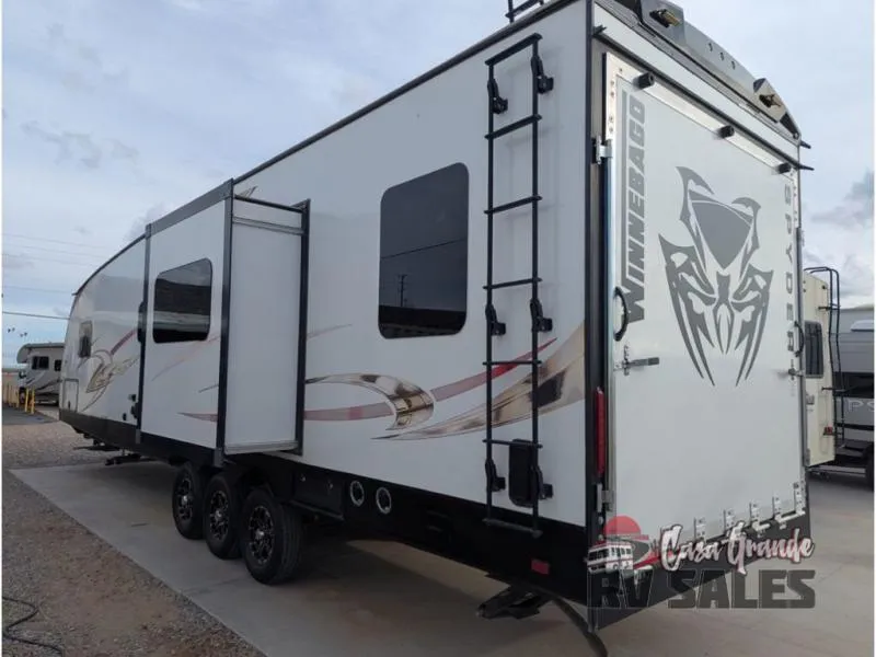 2016 Winnebago Industries Towables Spyder 32SC - Photo 2