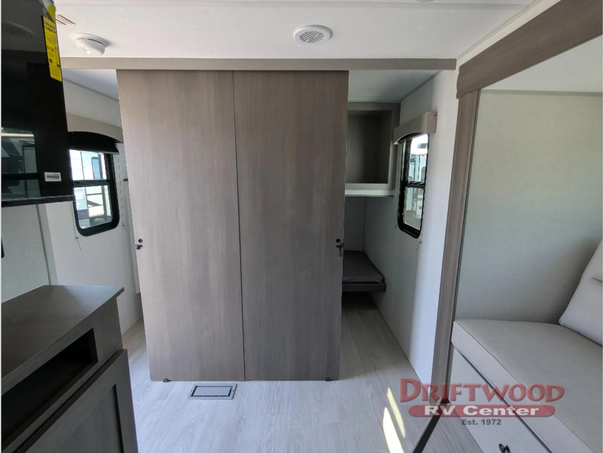 2026 Coachmen Clipper 6K Series 282DORM - Photo 4