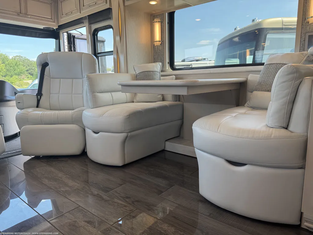 2021 Newmar New Aire 3543, Photos photo 9