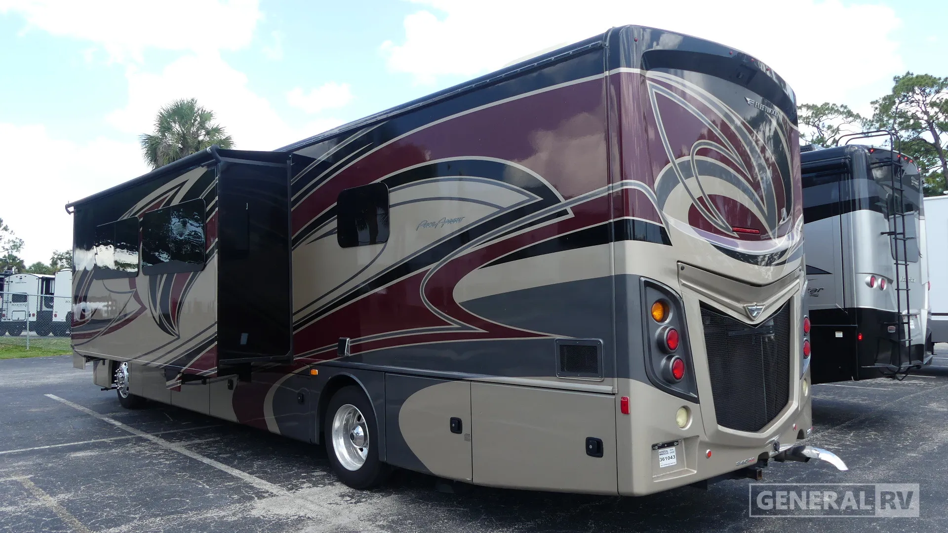 2018 Fleetwood Pace Arrow 36U - Photo 4