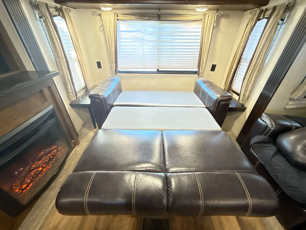 2017 Forest River Salem Hemisphere Lite 272RL, Photos photo 21