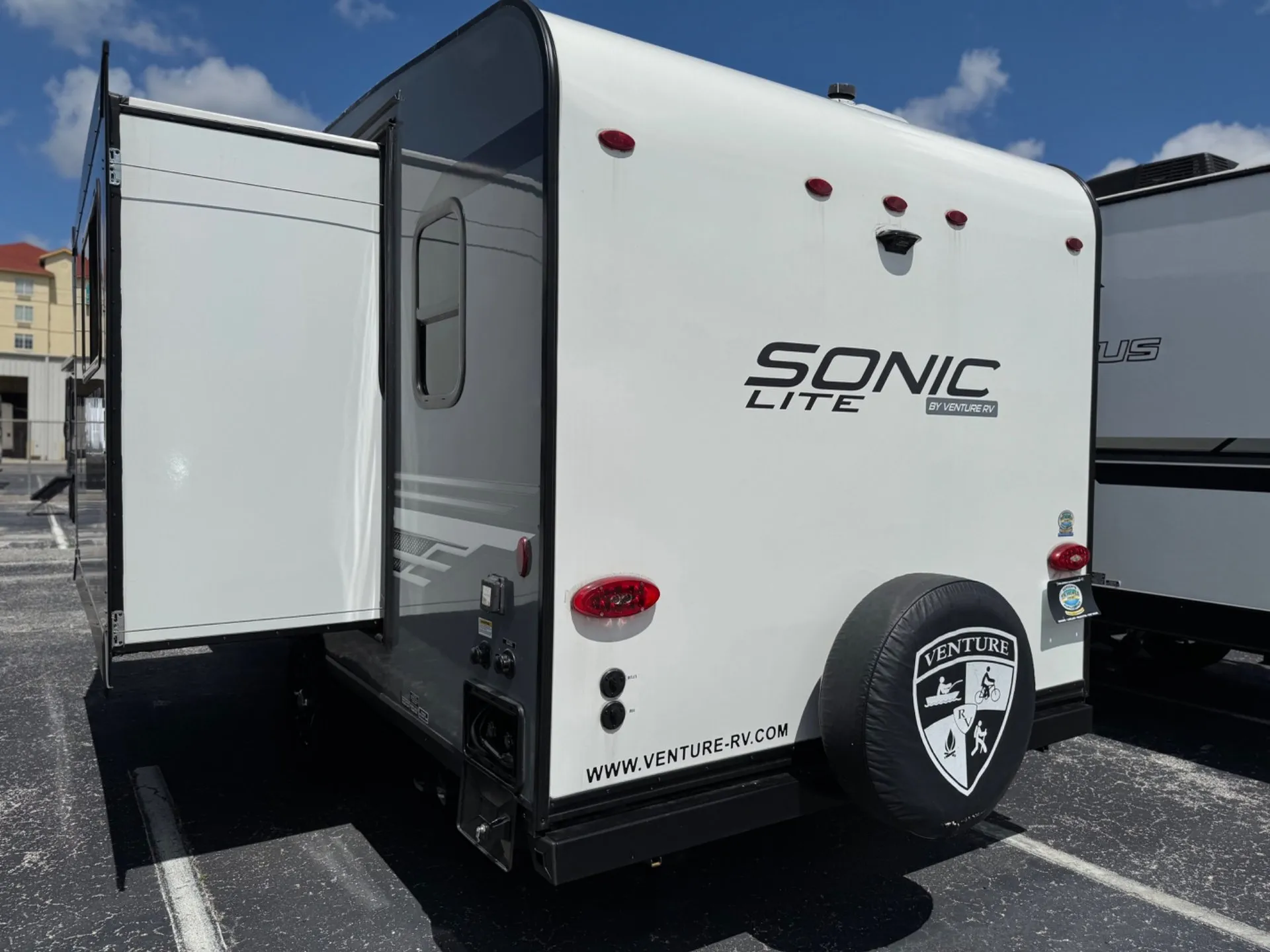 2024 Venture RV Sonic Lite SL169VMK - Photo 4