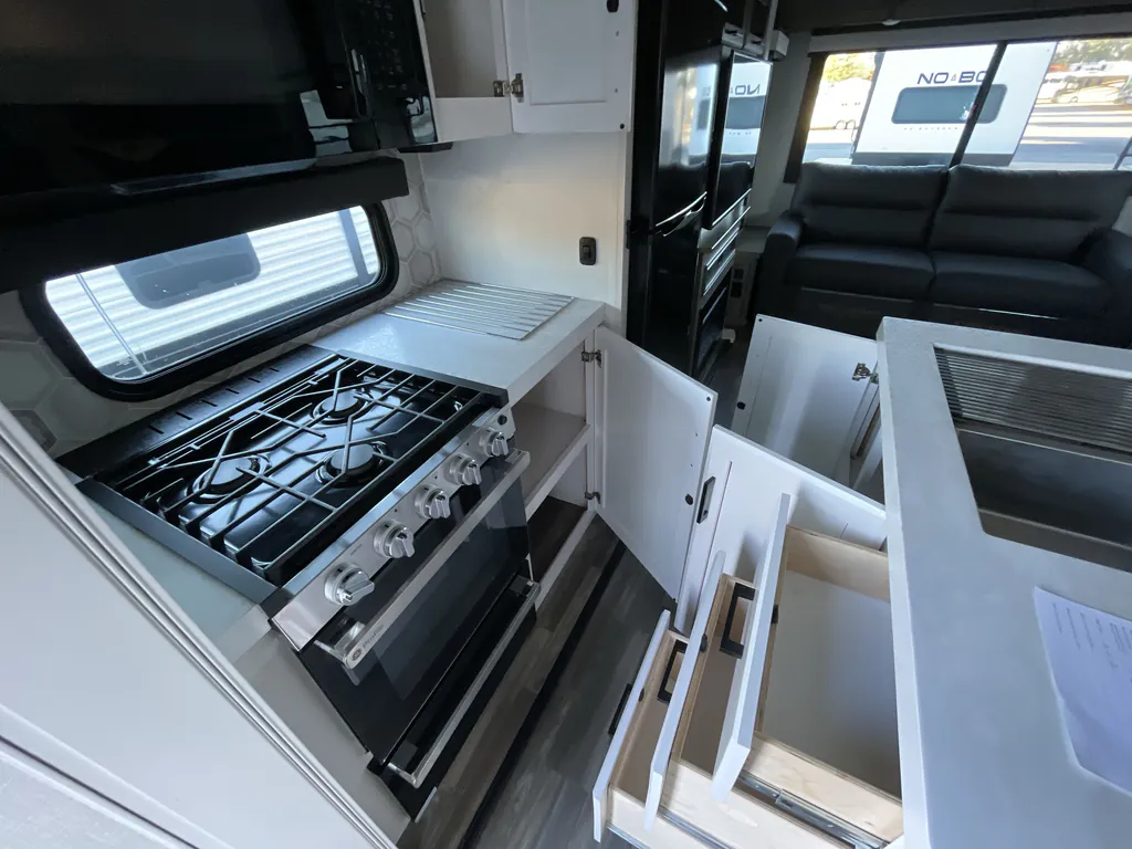 2024 Jayco Eagle HT 28.5RSTS, Photos photo 11