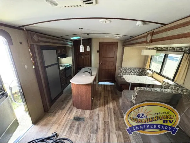 2017 Keystone Outback 322BH - Photo 3