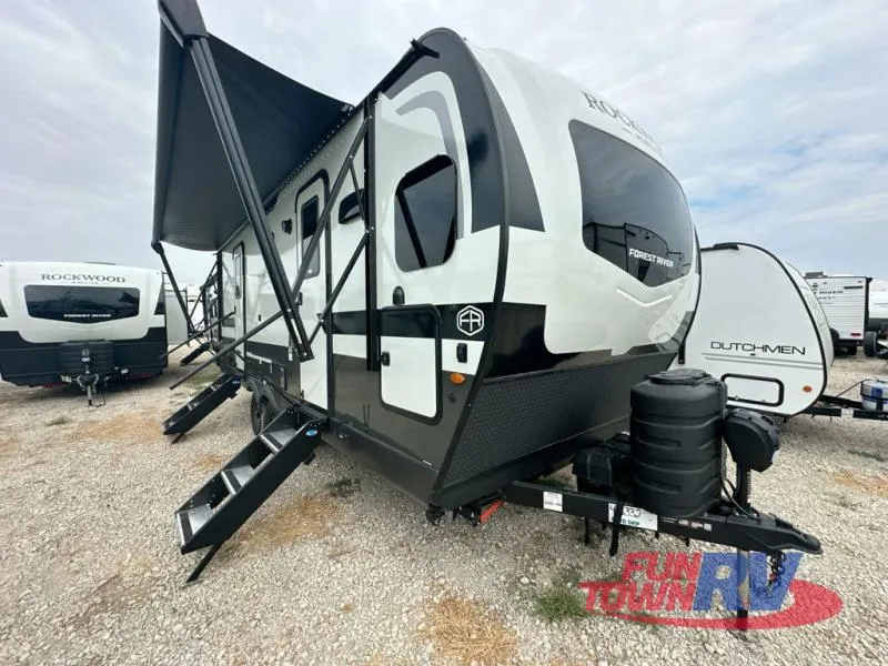 2026 Forest River Rockwood Mini Lite 2506FK - Photo 2