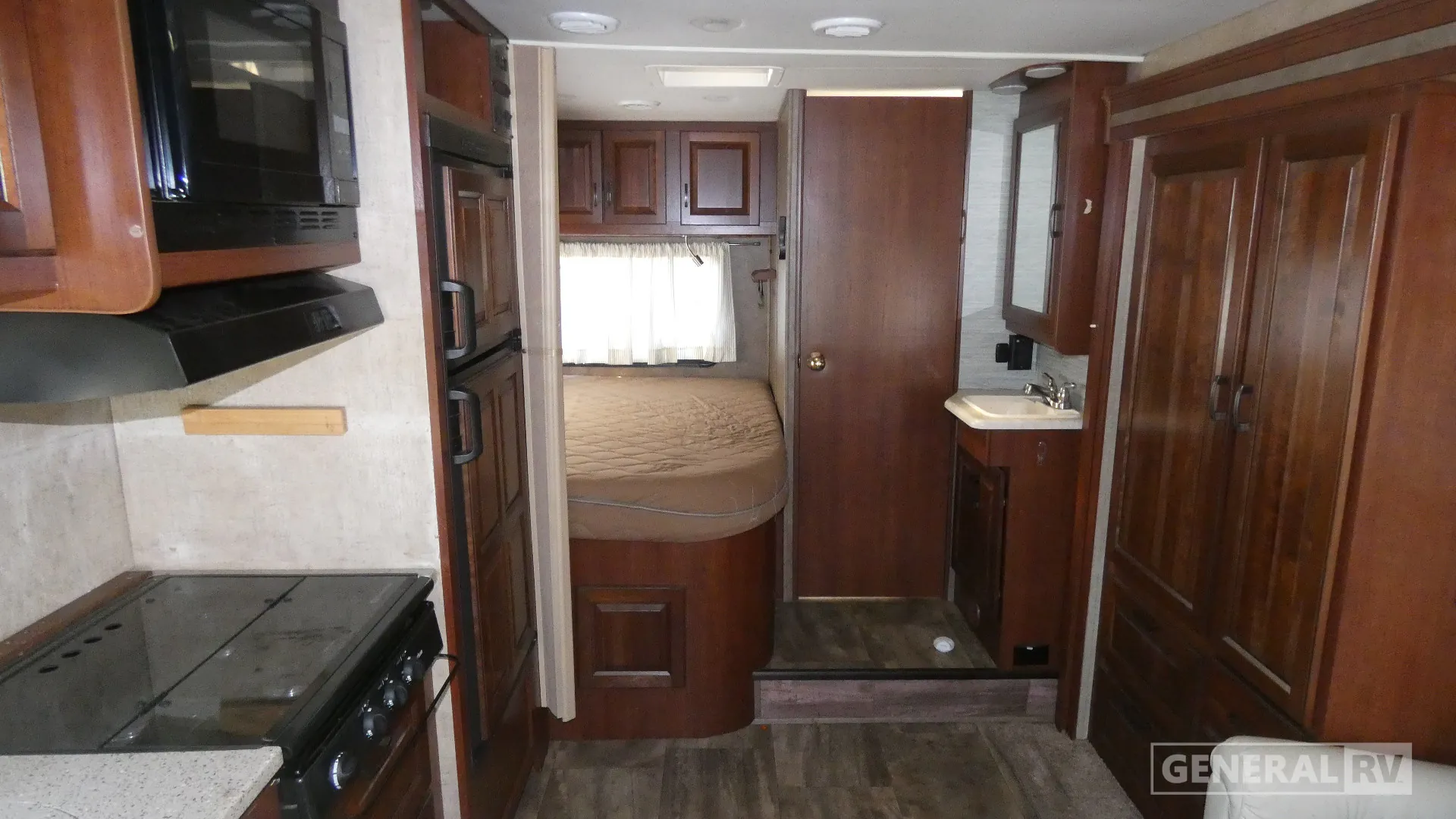 2016 Forest River Forester MBS 2401S - Photo 3