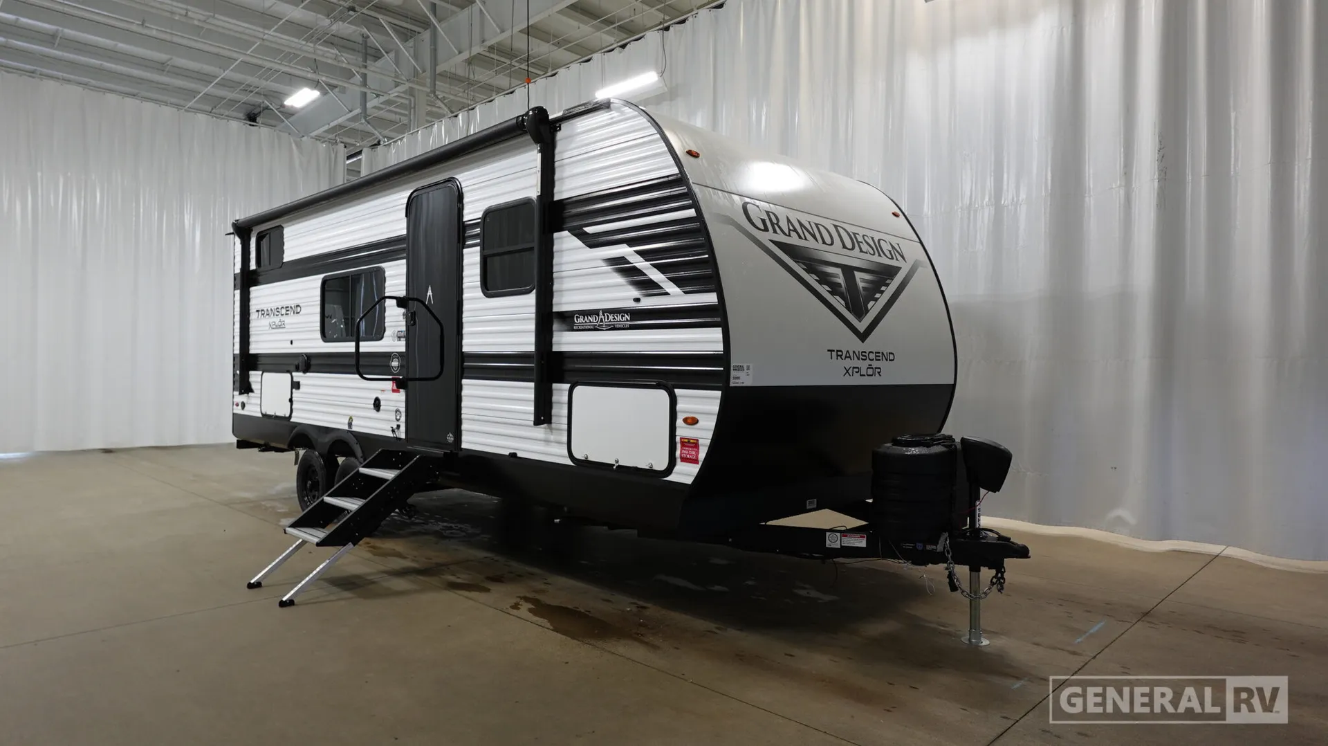 2027 Grand Design Transcend Xplor 19BHX - Photo 2