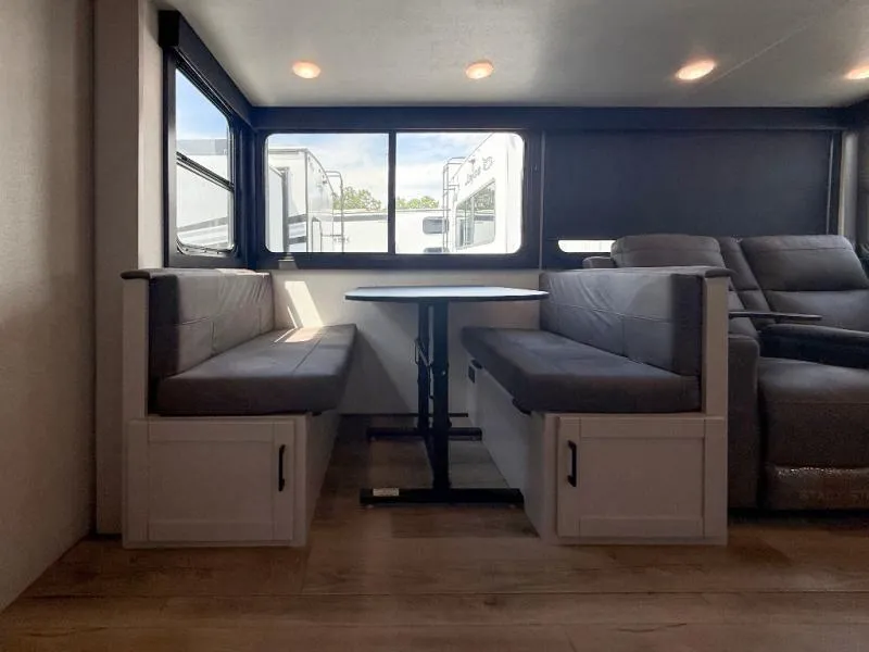 2026 Jayco Jay Feather 29QBH - Photo 4
