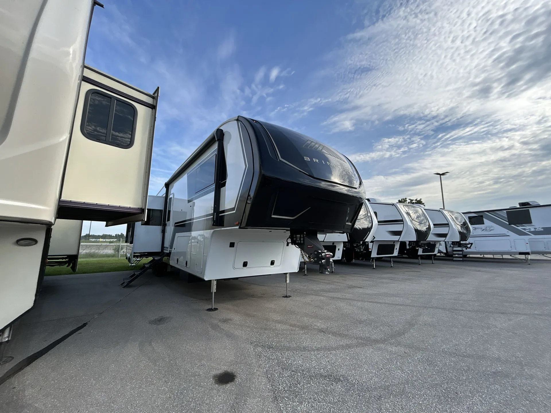 2026 Brinkley Model Z 3420 - Photo 2