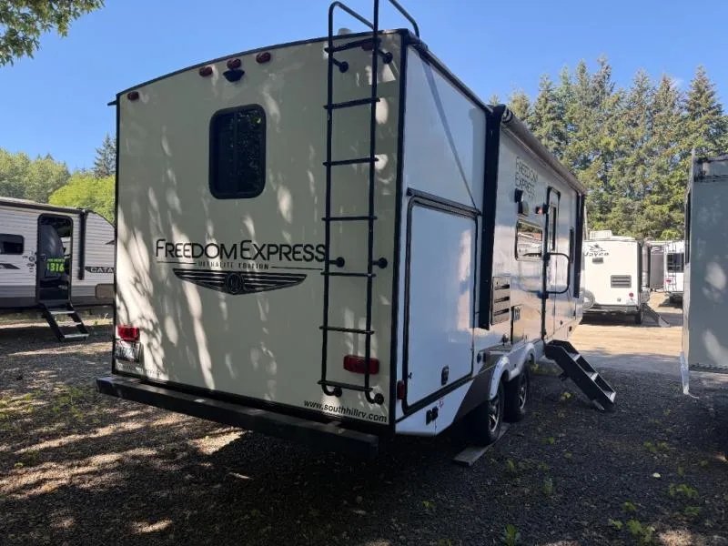 2021 Coachmen Freedom Express Ultra Lite 248RBS - Photo 3